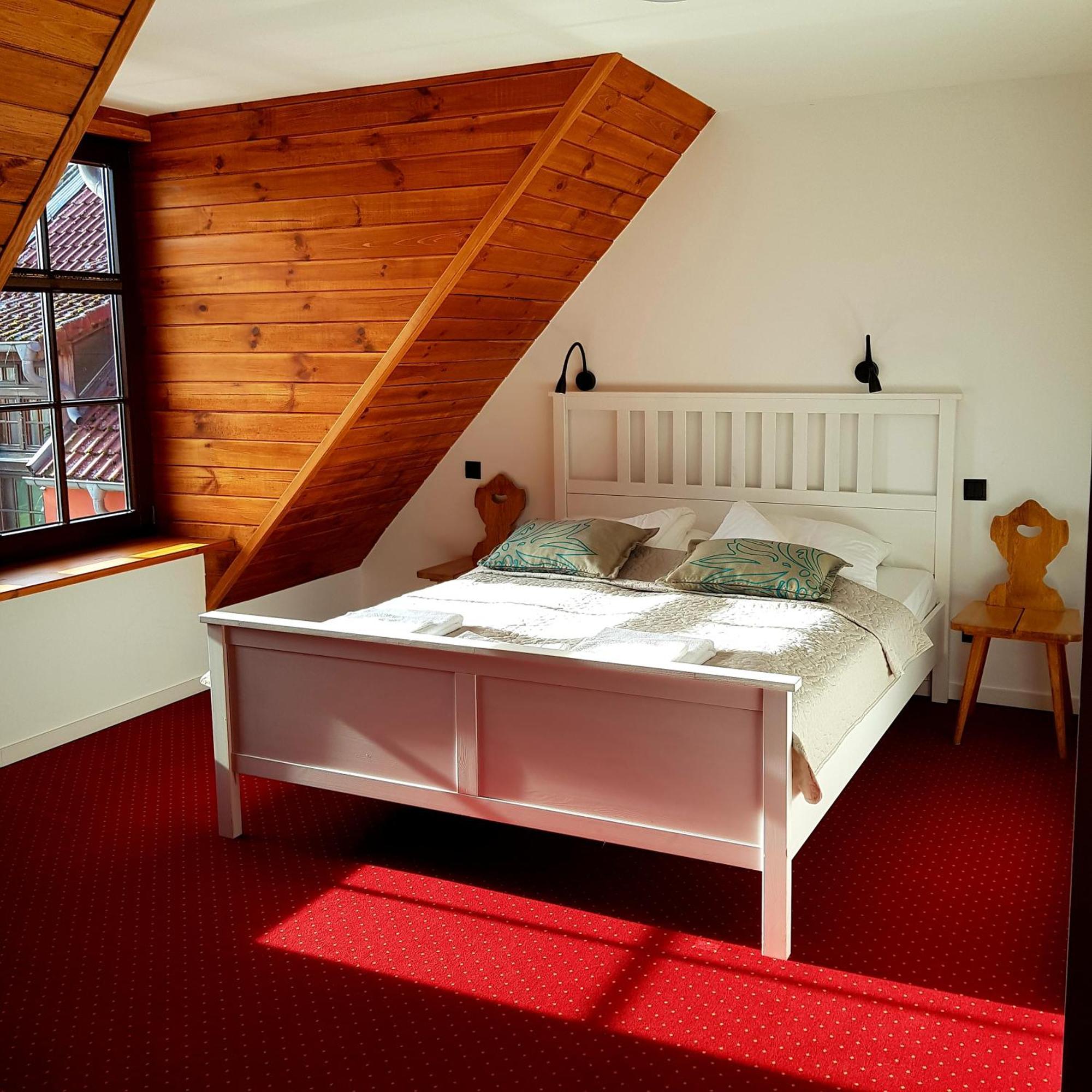 Bed & Breakfast Karczma Tyrolska U Martina Złocieniec